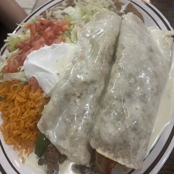 7 Mares - Not one but two. I believe it was steak. Son inhaled it. - Mexican Near Me - Williamsburg, Virginia