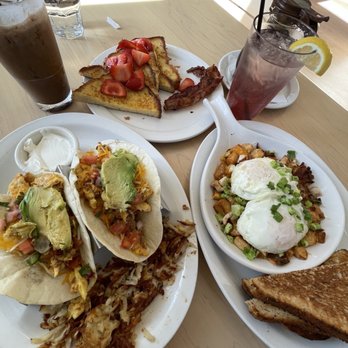 Le Peep - Chorizo tacos, chicken, bacon & broccoli skillet and Petite French toast. Salted caramel mocha and Sparkling Blueberry Lemonade - Breakfast & Brunch Near Me - Valparaiso, Indiana Le Peep - Chorizo tacos, chicken, bacon & broccoli skillet and Petite French toast. Salted caramel mocha and Sparkling Blueberry Lemonade - Breakfast & Brunch Near Me - Valparaiso, Indiana