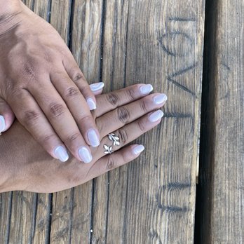Marine Kristine Salon - Nail Salons Near Me - Glendale, California