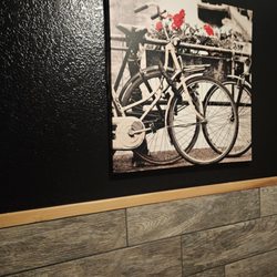 Palooza Brewery And Gastropub - Bathroom decor