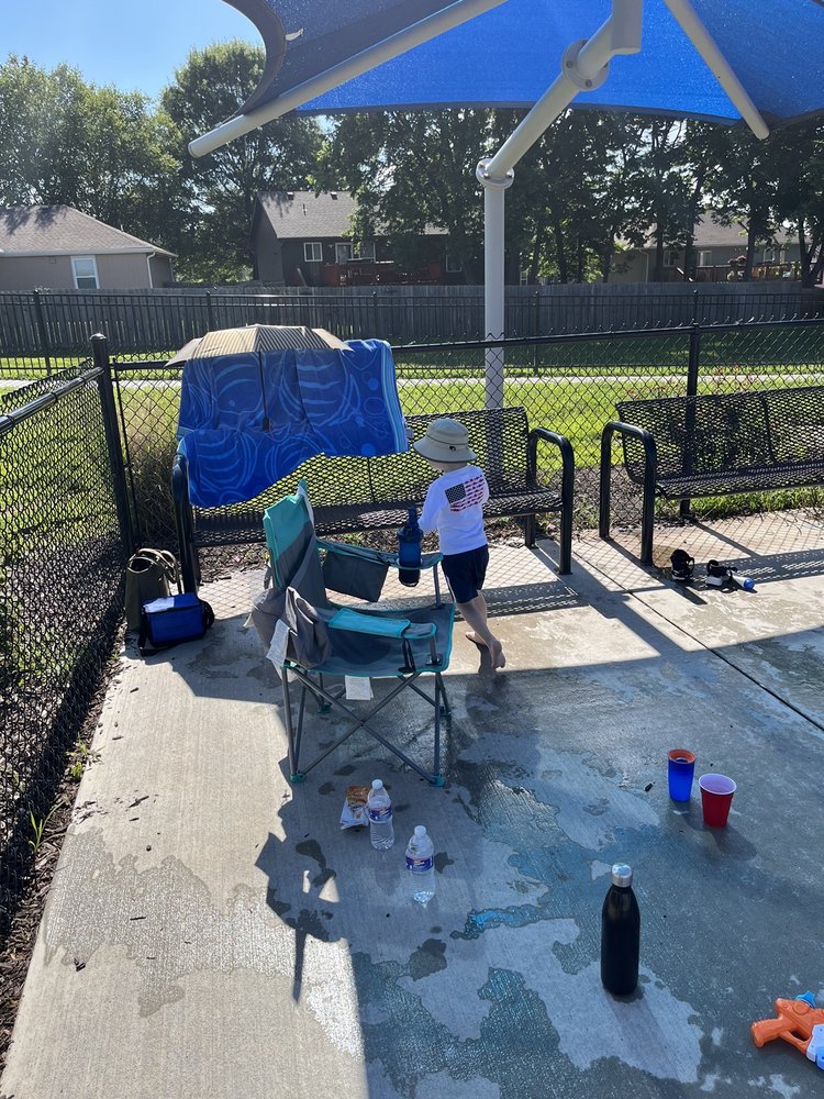 SMITHVILLE SPLASH PAD DIAMOND CREST NEIGHBORHOOD Smithville, MO Yelp