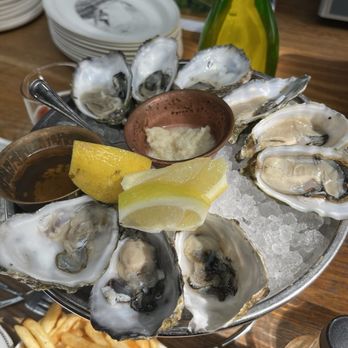 IRONSIDE FISH & OYSTER - Updated June 2024 - 11046 Photos & 5471