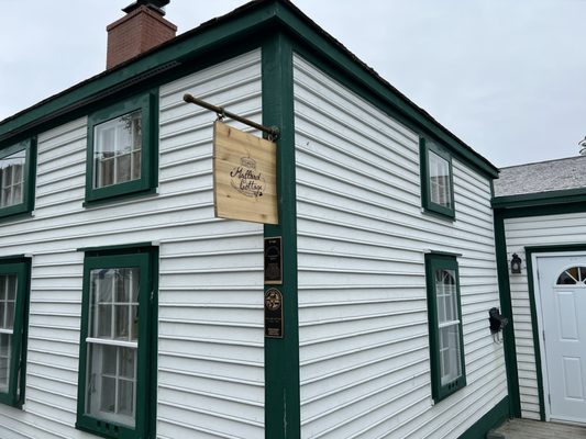 Mallard Cottage by null