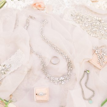 Dee Lee Designs - Wedding Planning Near Me