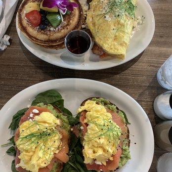 Bistro Cafe - Salmon and egg breakfast toast and Steak Omelete with Nutella - Breakfast & Brunch Near Me - Miami, Florida