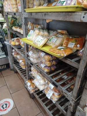 Valerio's Tropical BakeShop by null