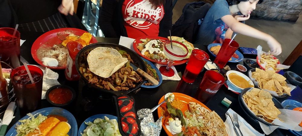 Pepe's Mexican Restaurant Logo