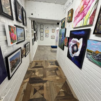 Williamson County Art Guild Gallery - Art Galleries Near Me - Georgetown, Texas