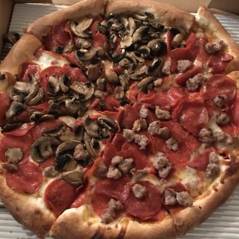 Skipolini's Pizza - Food Delivery Services Near Me - Clayton, California