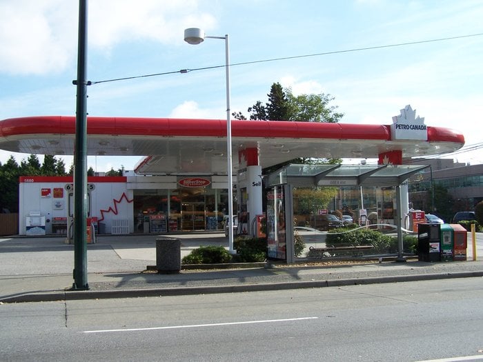 PETROCANADA Updated September 2024 5680 Oak Street, Vancouver