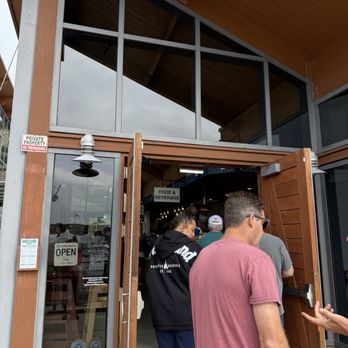 Coffee Importers - Line out the door - Coffee & Tea Near Me - Dana Point, California Coffee Importers - Line out the door - Coffee & Tea Near Me - Dana Point, California