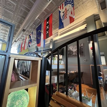 Van Gogh's Eeterie - June 2023 - Breakfast & Brunch Near Me - Springfield, Missouri