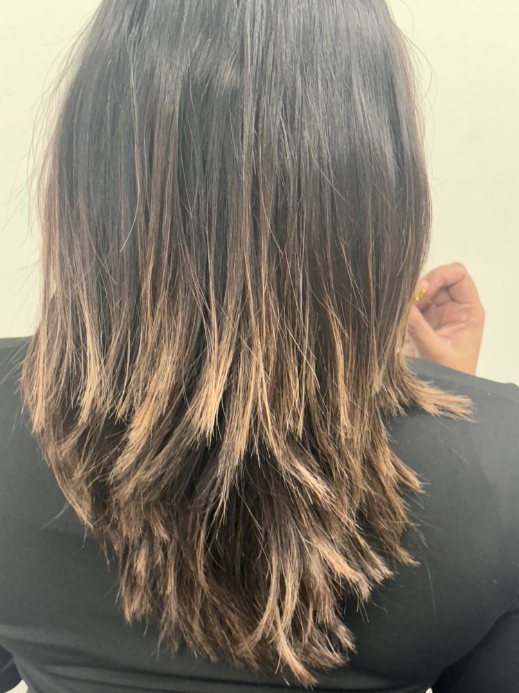 New Look Hair & Nail Salon Image