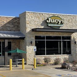 Jucy's Hamburgers - Outside of the restaurant