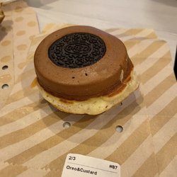 Formocha - Oreo and custard wheel cake