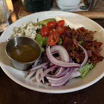 Park Avenue Tavern - Cobb Salad - American Near Me - New York, New York