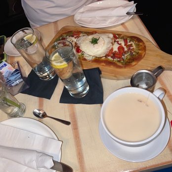 Pop & Pour - Flat Bread - Wine Bars Near Me - New York, New York Pop & Pour - Flat Bread - Wine Bars Near Me - New York, New York