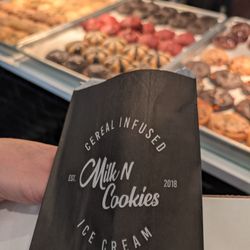 Milk N Cookies - The cookies are amazing