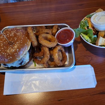 The Depeaux - The Depeaux burger - Chicken Wings Near Me - Independence, Louisiana The Depeaux - The Depeaux burger - Chicken Wings Near Me - Independence, Louisiana