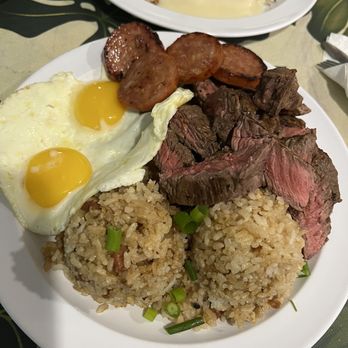 808 Grindz Cafe - Cafes Near Me - Lahaina, Hawaii 808 Grindz Cafe - Cafes Near Me - Lahaina, Hawaii