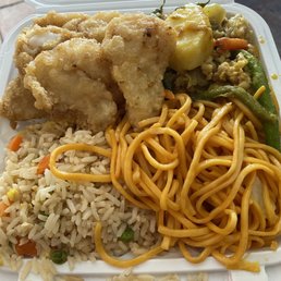 Fried Fish, Curry Chicken, Chow Mein & Fried Rice