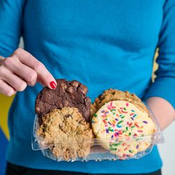 Captain Cookie and the Milk Man Food Truck - Captain Cookie & the Milkman's Half Dozen