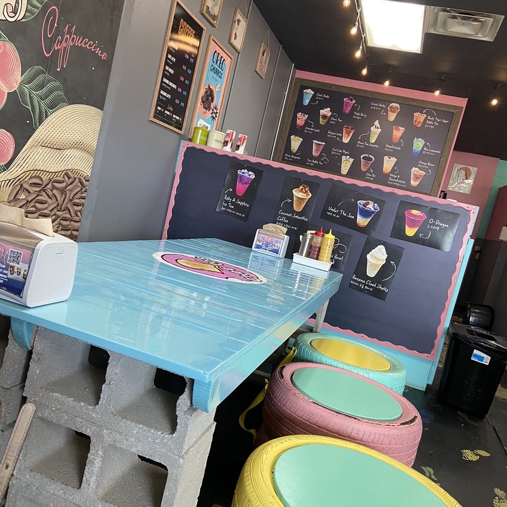 Cheetos - an ice cream shop with colorful tables and stools - Bubble Tea Near Me - Opelika, Alabama Cheetos - an ice cream shop with colorful tables and stools - Bubble Tea Near Me - Opelika, Alabama
