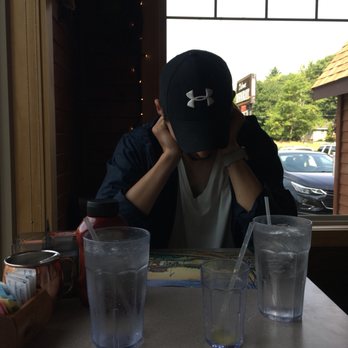 Delona Restaurant - New American Near Me - Gladstone, Michigan