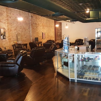 A Cuban Experience - Tobacco Shops Near Me - Waukegan, Illinois