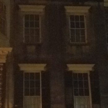 Blue Orb Tours - 432 Abercorn. See the face of the little girl in the lower right window, bottom left window pane. See next image for the zoomed in version - Tours Near Me - Savannah, Georgia