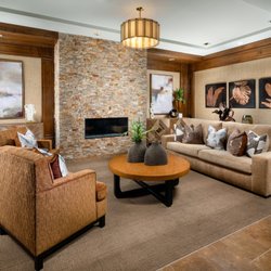 Clearwater at Glendora - Lobby