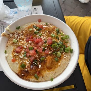 District Seafood - Low Country Shrimp and Grits - Seafood Near Me - Savannah, Georgia