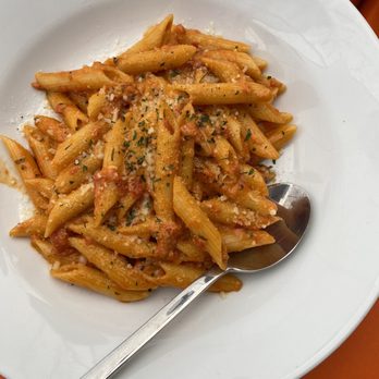 The Sweet Sap - Penne Alla Vodka - New American Near Me - Flushing, New York The Sweet Sap - Penne Alla Vodka - New American Near Me - Flushing, New York