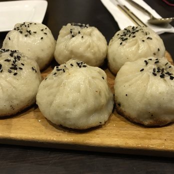 Tasty Moment - Pan seared juicy pork buns. Waitres said they were filled with soup but no and they are really greasy. - Shanghainese Near Me - Edison, New Jersey