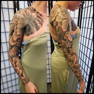 Michael Amaral - Aloha , I was born and raised on the island of Oahu I've always had a passion for art, music, and painting. In high school I developed a love for graffiti and have been painting ever since.
In 2011 i joined the Navy and have served all around the world.
I was introduced to tattooing in 2016 through mutual friends and never looked back. Opening Coral City Tattoo in 2021.
When I'm not in the water surfing or fishing, I am tattooing or drawing at Coral City Tattoo. I prefer to work on Japanese, Polynesian, script lettering, and Traditional bold tattoo motifs. Michael Amaral - Aloha , I was born and raised on the island of Oahu I've always had a passion for art, music, and painting. In high school I developed a love for graffiti and have been painting ever since.
In 2011 i joined the Navy and have served all around the world.
I was introduced to tattooing in 2016 through mutual friends and never looked back. Opening Coral City Tattoo in 2021.
When I'm not in the water surfing or fishing, I am tattooing or drawing at Coral City Tattoo. I prefer to work on Japanese, Polynesian, script lettering, and Traditional bold tattoo motifs.