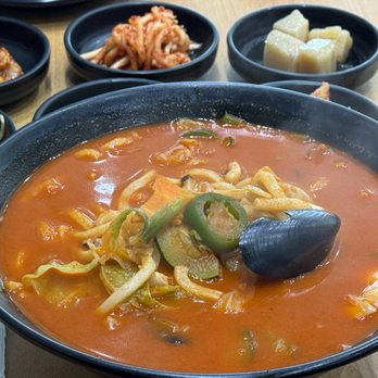 Yangji Gamjatang - Sea food soup - Soup Near Me - Los Angeles, California Yangji Gamjatang - Sea food soup - Soup Near Me - Los Angeles, California