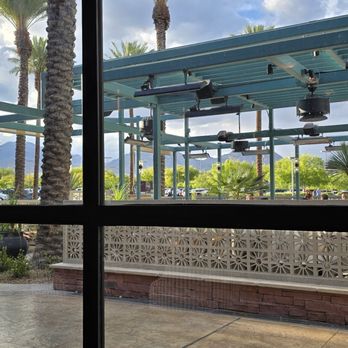 Hearthstone Kitchen & Cellar - Nice view - New American Near Me - Las Vegas, Nevada