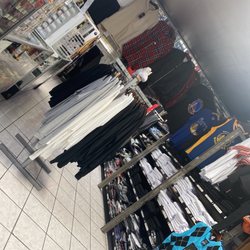 YZ Smoke Shop
