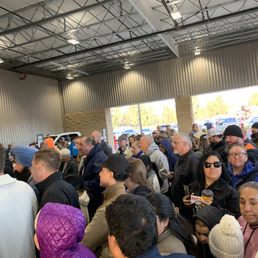 Waiting to get in... Waiting to get in...