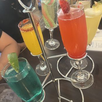 Huevo House - Mamosa Flight - Breakfast & Brunch Near Me - Bakersfield, California Huevo House - Mamosa Flight - Breakfast & Brunch Near Me - Bakersfield, California