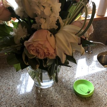 Evergreen Florist - This is the flower arrangement as of Sunday - Florists Near Me - Stoneham, Massachusetts
