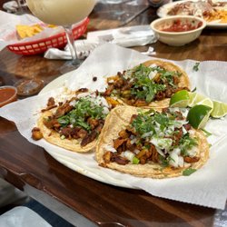 3 Agaves - Tacos Al pastor