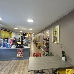 Zula’s Sandwiches - Warm vibe