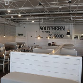 The Southern Kitchen - Seating towards the rear and kitchen. - Breakfast & Brunch Near Me - Arlington Heights, Illinois The Southern Kitchen - Seating towards the rear and kitchen. - Breakfast & Brunch Near Me - Arlington Heights, Illinois