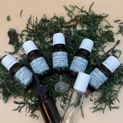 Sublime Journey East Coast - Alchemist's Essentials Set: Begin your journey with 5 pure essential oils & blending accessories for natural well-being.