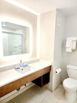 Holiday Inn Express & Suites Oakhurst-Yosemite Park Area by IHG by null