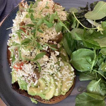 Bachour - Avocado toast - Bakeries Near Me - Coral Gables, Florida