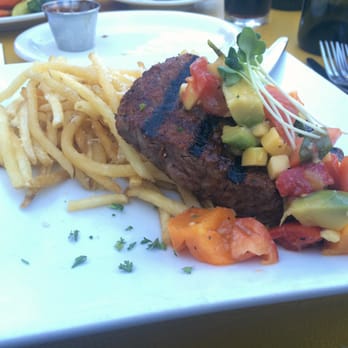 Spotted Dog - Southwest Flat Iron Steak with Parmesan Truffle Fries - American Near Me - Springdale, Utah