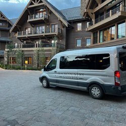 Backcountry Safaris - Backcountry Safaris offers scenic wildlife tours of Yellowstone and Grand Teton National Parks from Jackson Hole, Wyoming...