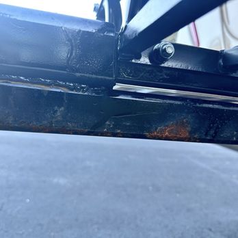 Off-Grid RV - Mount rusting - RV Repair Near Me - Lake Elsinore, California Off-Grid RV - Mount rusting - RV Repair Near Me - Lake Elsinore, California